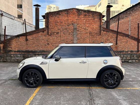 MINI COOPER 1.6 S 16V TURBO GASOLINA 2P AUTOMÁTICO